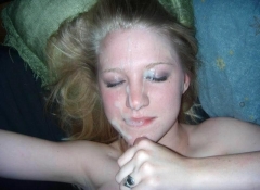 Сексуальные опыты кудрявой девицы 3 фото